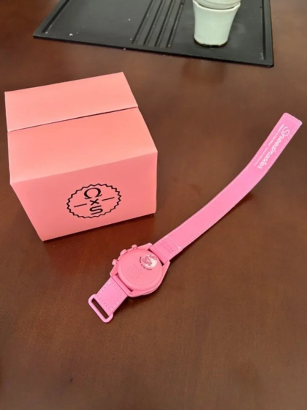 🍀 OMEGA🍀  pink battery watch